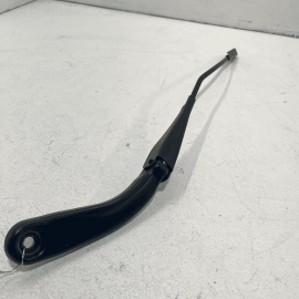 2017-20 BMW 430i 440i FRONT RIGHT PASSENGER SIDE WINDSHIELD WIPER ARM OEM 2017-20 BMW 430i 440i FRONT RIGHT PASSENGER SIDE WINDSHIELD WIPER ARM OEM