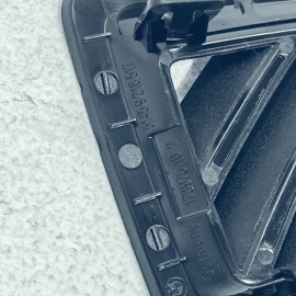 2017-2020 BMW 430xi F32 DASH DRIVER SIDE CORNER AIR VENT GRILL DEFROST TRIM 2017-2020 BMW 430xi F32 DASH DRIVER SIDE CORNER AIR VENT GRILL DEFROST TRIM