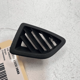 2017-2020 BMW 430xi F32 DASH DRIVER SIDE CORNER AIR VENT GRILL DEFROST TRIM 2017-2020 BMW 430xi F32 DASH DRIVER SIDE CORNER AIR VENT GRILL DEFROST TRIM