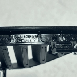 2017-20 BMW 430xi F32 DASH PASSENGER SIDE CORNER AIR VENT GRILL DEFROST TRI 2017-20 BMW 430xi F32 DASH PASSENGER SIDE CORNER AIR VENT GRILL DEFROST TRI