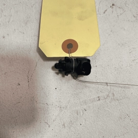 2018 - 2023 GMC TERRAIN OUTSIDE AIR AMBIENT TEMP TEMPERATURE SENSOR OEM 2018 - 2023 GMC TERRAIN OUTSIDE AIR AMBIENT TEMP TEMPERATURE SENSOR OEM