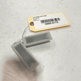 2017-2020 BMW 430i INTERIOR COURTESY LIGHT LAMP LIGHTING UNIT OEM SET OF 2P 2017-2020 BMW 430i INTERIOR COURTESY LIGHT LAMP LIGHTING UNIT OEM SET OF 2P