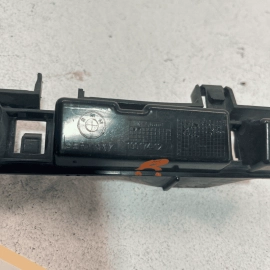 17-20 BMW 430i PASSENGER SIDE RIGHT ROCKER MOLDING SUPPORT LEDGE BRACKET #1 17-20 BMW 430i PASSENGER SIDE RIGHT ROCKER MOLDING SUPPORT LEDGE BRACKET #1