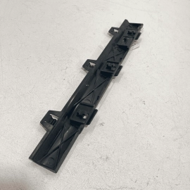 2017-20 BMW 430i LEFT DRIVER SIDE ROCKER MOLDING SUPPORT LEDGE BRACKET #2 O 2017-20 BMW 430i LEFT DRIVER SIDE ROCKER MOLDING SUPPORT LEDGE BRACKET #2 O