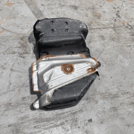 2018 - 2021 GMC TERRAIN AWD 1.5L FUEL GAS TANK RESERVOIR BOTTLE OEM