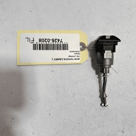 18-23 TOYOTA CAMRY FRONT LEFT DRIVER SIDE DOOR LOCK LATCH CYLINDER OEM