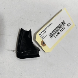 18-23 TOYOTA CAMRY FRONT LEFT DRIVER SIDE DOOR PANEL CORNER TRIM GARNISH OE