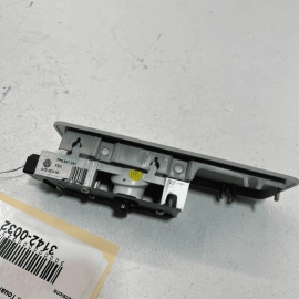 2011 VOLKSWAGEN TOUAREG Rear Left Overhead Dome Reading Light Lamp Assembly