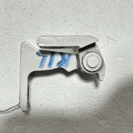 VOLKSWAGEN JETTA 2019-2023 REAR LEFT DRIVER SIDE UPPER DOOR HINGE OEM WHITE