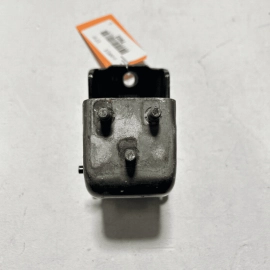 HUMMER H2 2003-2009 HOOD BONNET LEFT DRIVER SIDE HINGE SUPPORT OEM BLACK