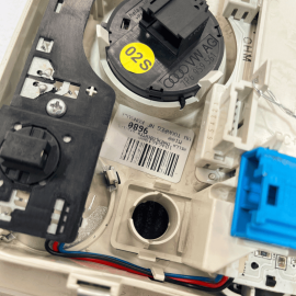 2011 - 2014 VOLKSWAGEN TOUAREG CENTER OVERHEAD CONSOLE FRONT MAP DOME LIGHT