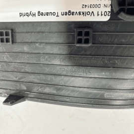 2011 - 2017 VOLKSWAGEN TOUAREG DASHBOARD STORAGE BOX COMPARTMENT PAD MAT OE 2011 - 2017 VOLKSWAGEN TOUAREG DASHBOARD STORAGE BOX COMPARTMENT PAD MAT OE