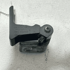 AUDI Q3 2015-2018 FRONT LEFT DRIVER SIDE LOWER DOOR HINGE OEM BLUE