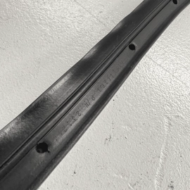 GMC TERRAIN 2018 - 2023 FRONT RIGHT PASSENGER SIDE DOOR WEATHERSTRIP SEAL O