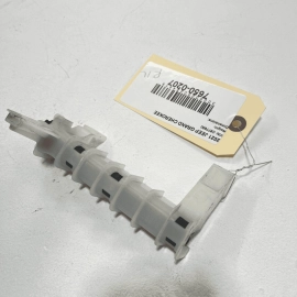 11-21 JEEP GRAND CHEROKEE REAR LEFT DOOR LOCK LATCH ACTUATOR BRACKET OEM 11-21 JEEP GRAND CHEROKEE REAR LEFT DOOR LOCK LATCH ACTUATOR BRACKET OEM