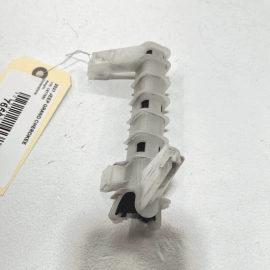 11-21 JEEP GRAND CHEROKEE REAR LEFT DOOR LOCK LATCH ACTUATOR BRACKET OEM 11-21 JEEP GRAND CHEROKEE REAR LEFT DOOR LOCK LATCH ACTUATOR BRACKET OEM