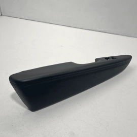 18-21 JEEP GRAND CHEROKEE REAR LEFT DRIVER DOOR PANEL ARMREST TRIM COVER OE
