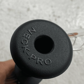 MERCEDES W221 FRONT LEFT / RIGHT SEAT HEADREST GUIDE SLEEVE OEM 1PCS 2010-2