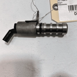 Engine Variable Valve Timing Solenoid 1.5L GMC Terrain 18-2022 Equinox 18-2