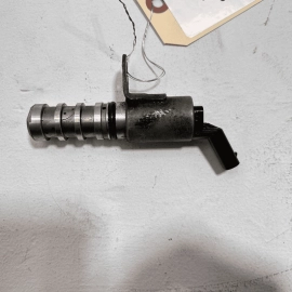 Engine Variable Valve Timing Solenoid 1.5L GMC Terrain 18-2022 Equinox 18-2