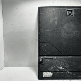 2007-2013 MERCEDES-BENZ S550 TRUNK COMPARTMENT FLOOR LINING TRIM COVER OEM