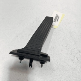 2018 - 2022 TOYOTA CAMRY L GAS PEDAL ACCELERATOR THROTTLE SENSOR PAD OEM 2018 - 2022 TOYOTA CAMRY L GAS PEDAL ACCELERATOR THROTTLE SENSOR PAD OEM