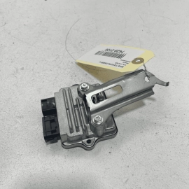 TOYOTA CAMRY 2018-2022 FUEL PUMP COMPUTER CONTROL MODULE UNIT & BRACKET OEM