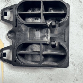 2018-2023 GMC TERRAIN FRONT LEFT DRIVER BUMPER ABSORBER PAD BRACKET SUPPORT