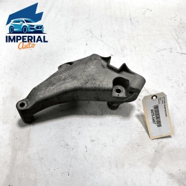 2018-2023 GMC TERRAIN 1.5L AWD FRONT ENGINE MOUNT BRACKET SUPPORT OEM