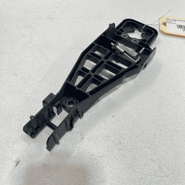 11-21 JEEP GRAND CHEROKEE FRONT OR REAR DRIVER EXTERIOR DOOR HANDLE BRACKET
