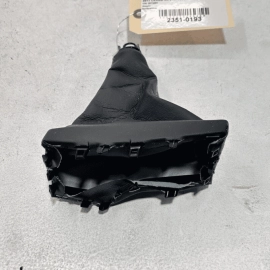2015-2017 LEXUS NX200T COVER SUB ASSEMBLY SHIFT BOOT LEATHER OEM