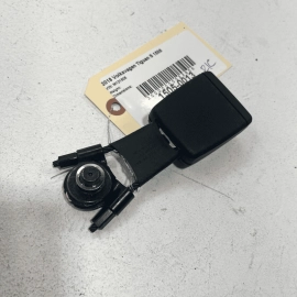 VOLKSWAGEN TIGUAN REAR CENTER BELT SEATBELT BUCKLE 2018-2023 OEM