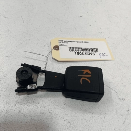VOLKSWAGEN TIGUAN REAR CENTER BELT SEATBELT BUCKLE 2018-2023 OEM
