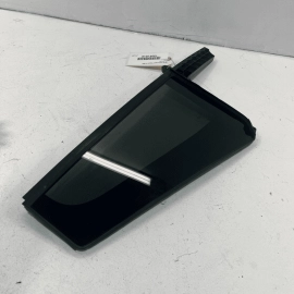VOLKSWAGEN TIGUAN REAR RIGHT SIDE DOOR WINDOW CORNER FIXED GLASS 2018-2023 