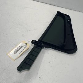 VOLKSWAGEN TIGUAN REAR RIGHT SIDE DOOR WINDOW CORNER FIXED GLASS 2018-2023 