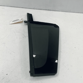 VOLKSWAGEN TIGUAN REAR RIGHT SIDE DOOR WINDOW CORNER FIXED GLASS 2018-2023 