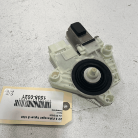 VW TIGUAN Right Rear Engine Power Window 2012-2018 OEM