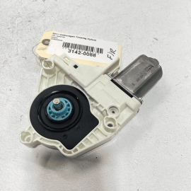 2011-2017 Volkswagen TOUAREG - Front Right Passenger Side Power Window Moto