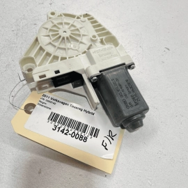 2011-2017 Volkswagen TOUAREG - Front Right Passenger Side Power Window Moto