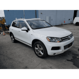 2011 - 2014 FRONT PASSENGER RIGHT SIDE DOOR UPPER HINGE SUPPORT  OEM