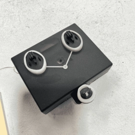 VW TOUAREG 2011-2013 FRONT RIGHT PASSENGER SIDE DOOR COMPUTER CONTROL MODUL