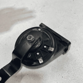 JEEP GRAND CHEROKEE 2011-2021 LEFT DRIVER SIDE LOW NOTE TONE HORN SIGNAL OE