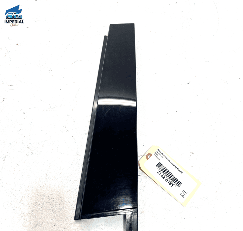 VW TOUAREG 2011-2017 REAR LEFT DRIVER DOOR WINDOW B PILLAR APPLIQUE MOLDING