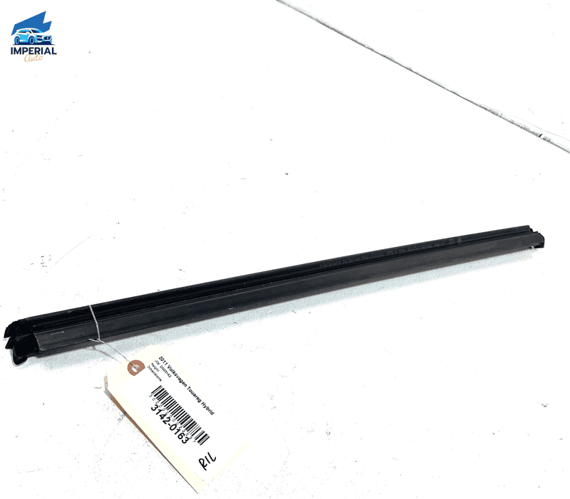 VOLKSWAGEN TOUAREG 2011-2017 REAR DRIVER DOOR WINDOW INNER WEATHERSTRIP SEA