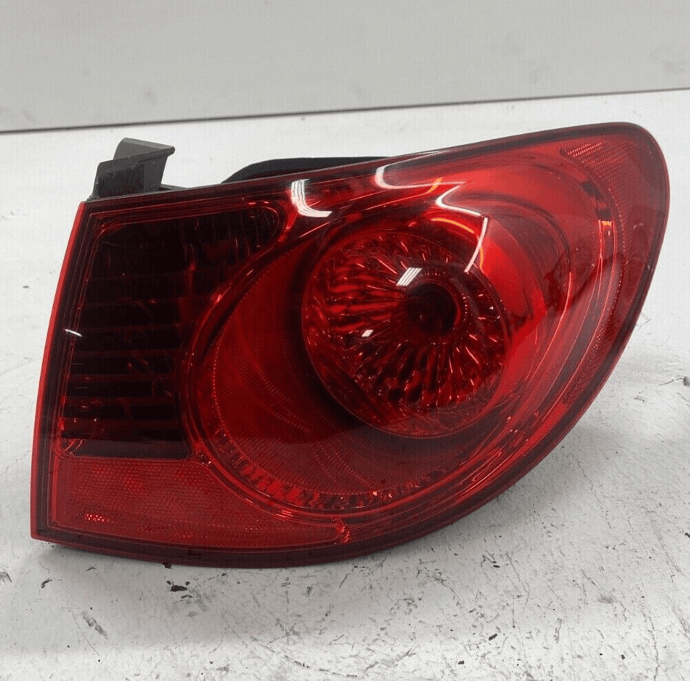 GENUINE 06-11 Hyundai Elantra RIGHT PASS Taillight OUTER Tail Light RH OEM 