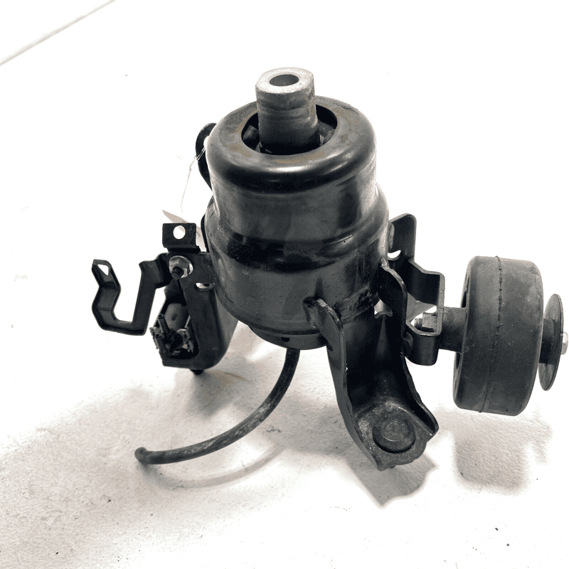 2018-2023 TOYOTA CAMRY 2.5L TRANSMISSION FRONT MOUNT BRACKET INSULATOR OEM