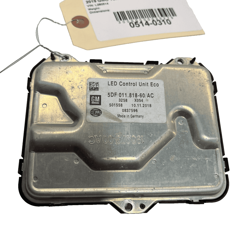 18-21 GMC TERRAIN FRONT LEFT OR RIGHT HEADLIGHT LAMP LED BALLAST MODULE UNI