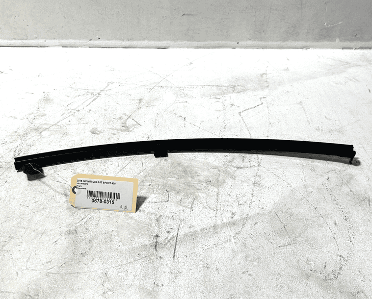 2018 INFINITI Q50 Window Regulator Guide Rear Right Passenger OEM