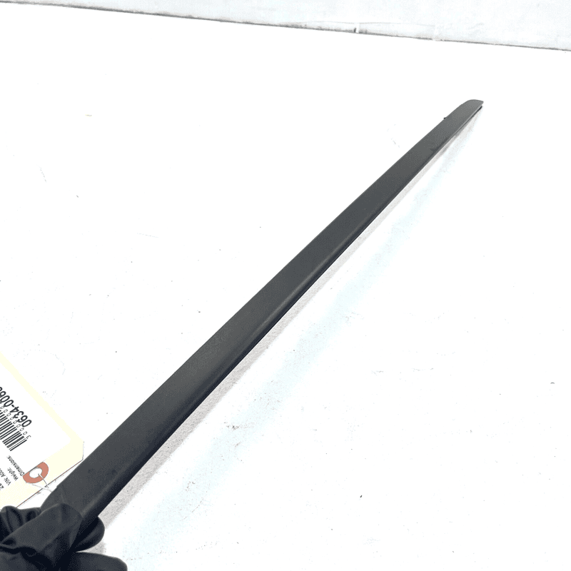 HONDA ACCORD 2018-2020 FRONT PASSENGER SIDE WINDSHIELD GLASS GARNISH MOLDIN