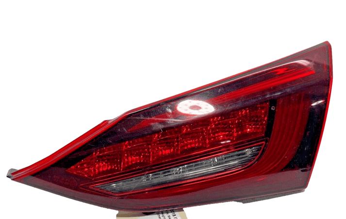 2017-2020 INFINITI Q50 REAR RIGHT PASSENGER SIDE INNER TAILLIGHT LAMP OEM